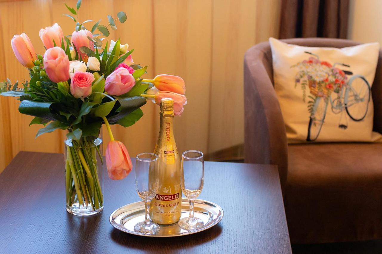 Hotel Terra Balneo Galati  Bagian luar foto