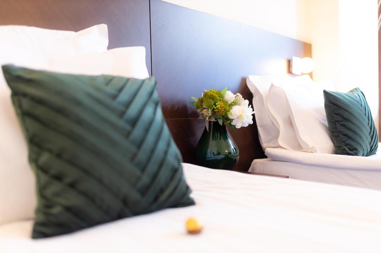 Hotel Terra Balneo Galati  Bagian luar foto