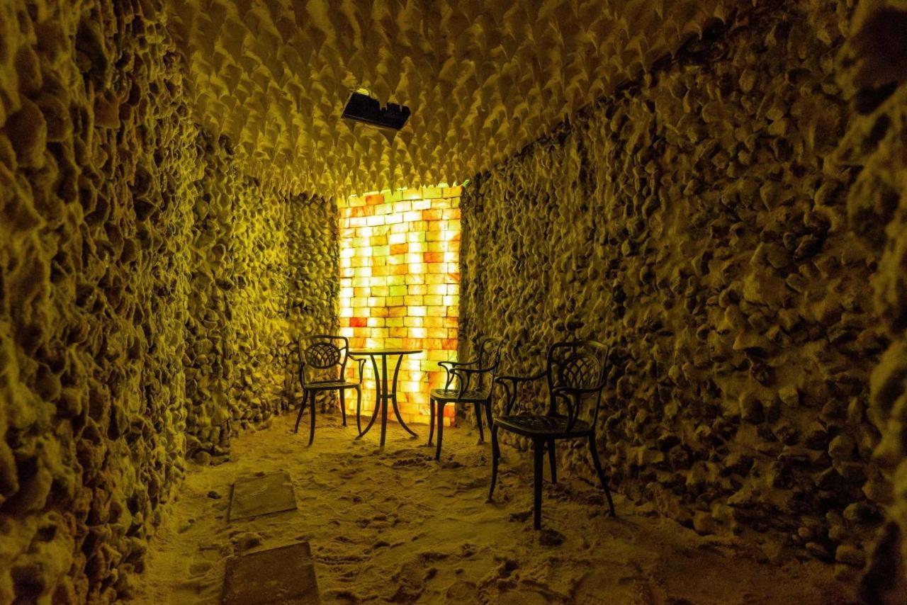 Hotel Terra Balneo Galati  Bagian luar foto