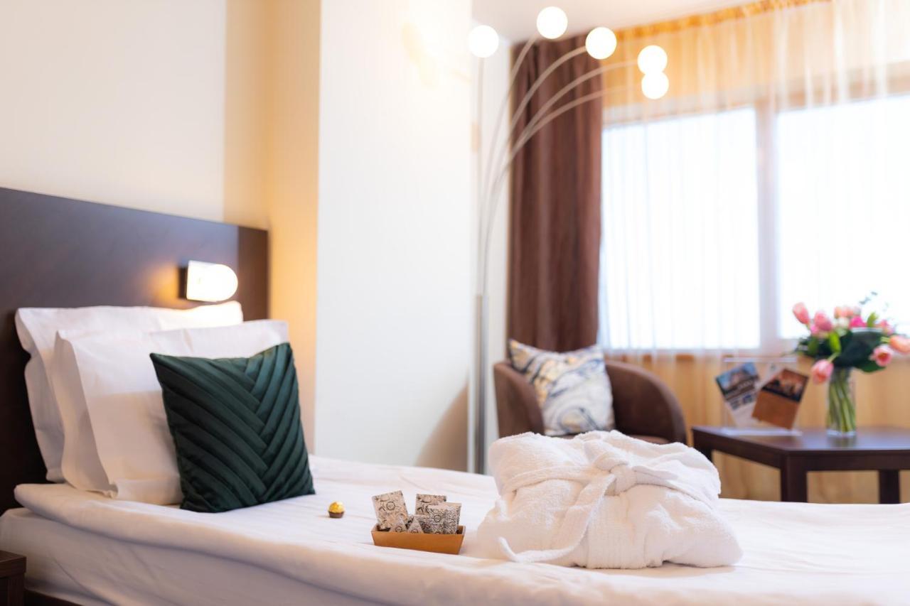 Hotel Terra Balneo Galati  Bagian luar foto