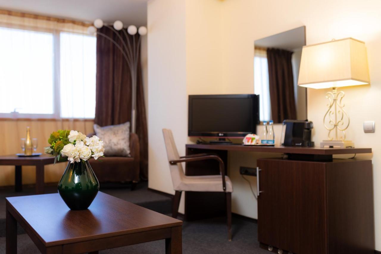 Hotel Terra Balneo Galati  Bagian luar foto